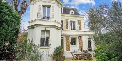 8 room  Detached House for sale in Colombes, Île-de-France