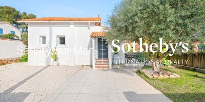 5 room  Townhouse for sale in Bandol AOC, France