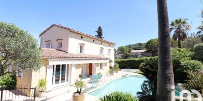 Villa for sale in Mougins, French Riviera