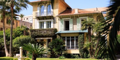 12 room Detached House for sale in Nice, France