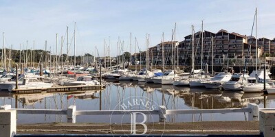 5 bedroom  House for sale in Capbreton, France