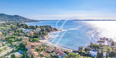 Villa for sale in Carqueiranne, France