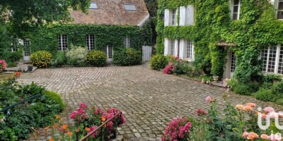 15 room  Villa for sale in Dourdan, Île-de-France