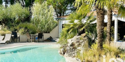 5 bedroom  Villa for sale in Vallet, France