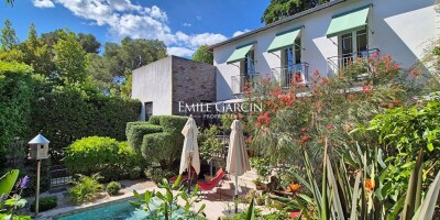 8 room  House for sale in Cannes, French Riviera