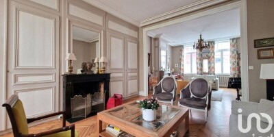 Villa for sale in La Madeleine, Hauts-de-France