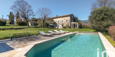 4 bedroom  Villa for sale in Grasse, France