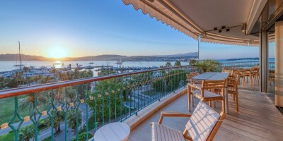 4 room  Apartment for sale in Cannes, France