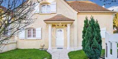 7 room  House for sale in Herblay, Île-de-France