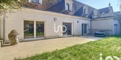 8 room  Villa for sale in Antony, Île-de-France