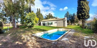 7 bedroom  Villa for sale in La Crau, French Riviera