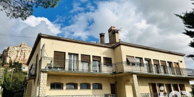 13 room  Villa for sale in Vitrolles, France