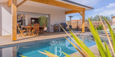 5 room  House for sale in Gujan-Mestras, France