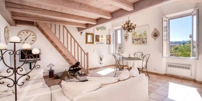Flat for sale in Saint-Tropez, France