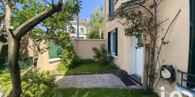 5 bedroom  Villa for sale in Fontenay-sous-Bois, Île-de-France