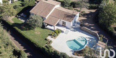 6 room  Villa for sale in Grasse, French Riviera