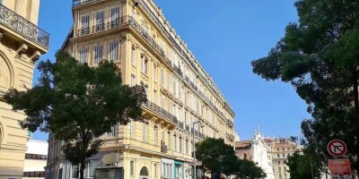 Hotel for sale in Marseille, French Riviera