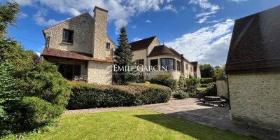 20 room  House for sale in Magny-en-Vexin, France