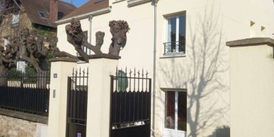 8 room  Villa for sale in Nanterre, Île-de-France
