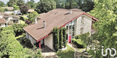 10 room  Villa for sale in Gradignan, France