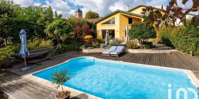 7 room  Villa for sale in Saint-Genis-les-Ollières, Auvergne-Rhône-Alpes