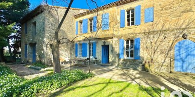 6 bedroom  Villa for sale in Arles, French Riviera