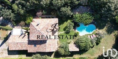 Villa for sale in Velaux, French Riviera