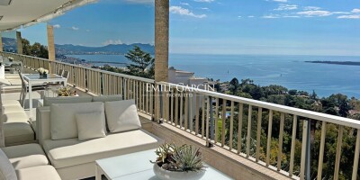 4 room  Apartment for sale in Cannes, France