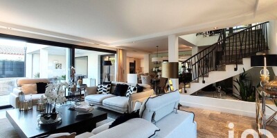 5 room  Villa for sale in Sainte-Maxime, France