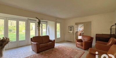 Villa for sale in La Celle-Saint-Cloud, Île-de-France