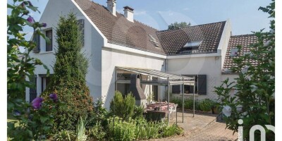Villa for sale in Orgeval, Île-de-France