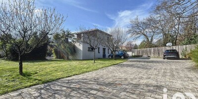 7 room  Villa for sale in Basse-Goulaine, France