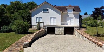 Villa for sale in Brunoy, Île-de-France
