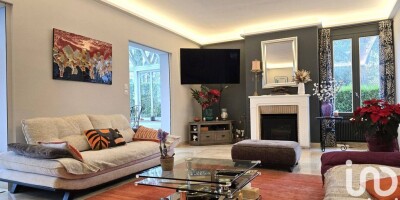7 bedroom  Villa for sale in Chambray-lès-Tours, Centre