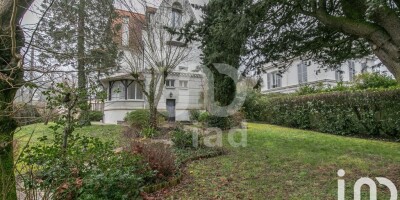 4 bedroom  Villa for sale in Montmorency, Île-de-France