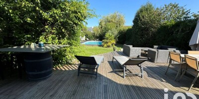 Villa for sale in Bordeaux, Nouvelle-Aquitaine