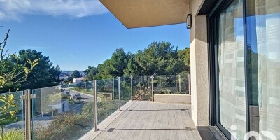Villa for sale in La Garde, France
