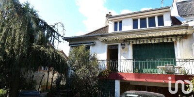 3 bedroom  Villa for sale in Le Perreux-sur-Marne, France