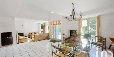 8 room  Villa for sale in Cergy, Île-de-France