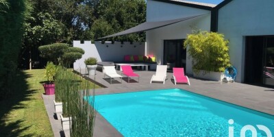 4 bedroom  Villa for sale in Léognan, Nouvelle-Aquitaine