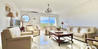 5 room  Apartment for sale in Saint-Raphaël, French Riviera