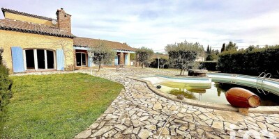 Villa for sale in Marignane, France