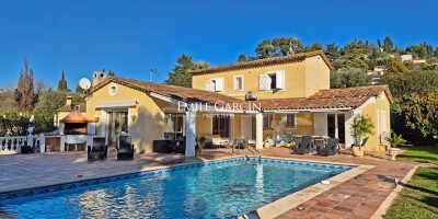 8 room  House for sale in Mougins, French Riviera