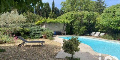 4 bedroom  Villa for sale in Saint-Rémy-de-Provence, French Riviera