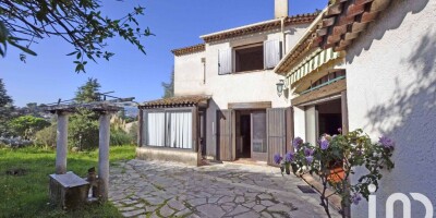 Villa for sale in Mouans-Sartoux, French Riviera