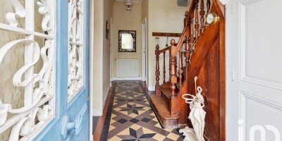 5 bedroom  Villa for sale in Sainte-Luce-sur-Loire, Pays de la Loire
