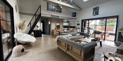 3 bedroom  Villa for sale in Arès, Nouvelle-Aquitaine