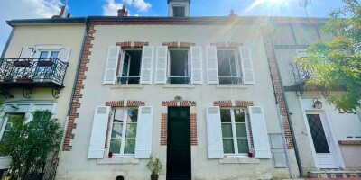 6 room  Apartment for sale in Orléans, France
