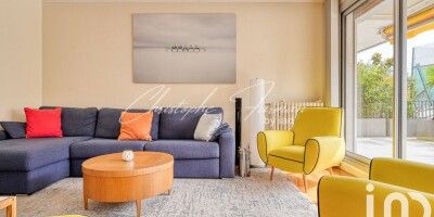 5 room  Apartment for sale in Saint-Cloud, Île-de-France