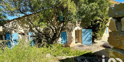 Villa for sale in Sanary-sur-Mer, French Riviera